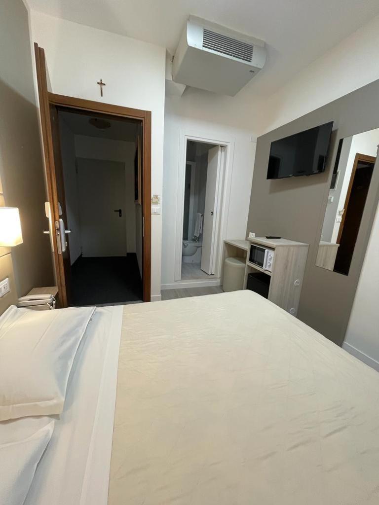 Hotel & Aparthotel Carinthia S Lido di Jesolo Exterior foto